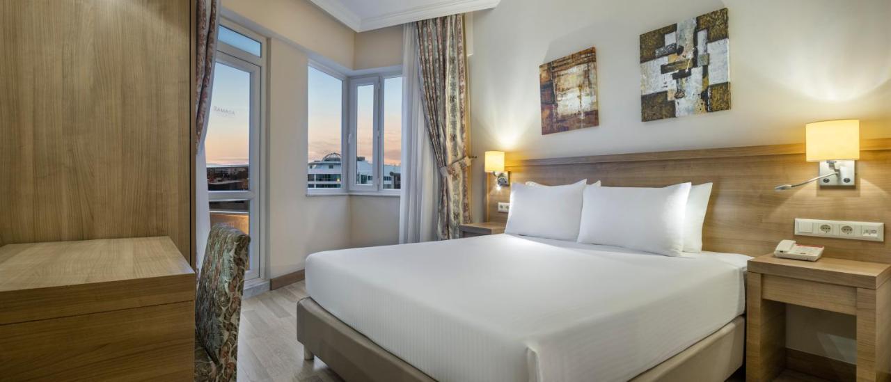 Ramada Resort By Wyndham Lara Antalya Bagian luar foto