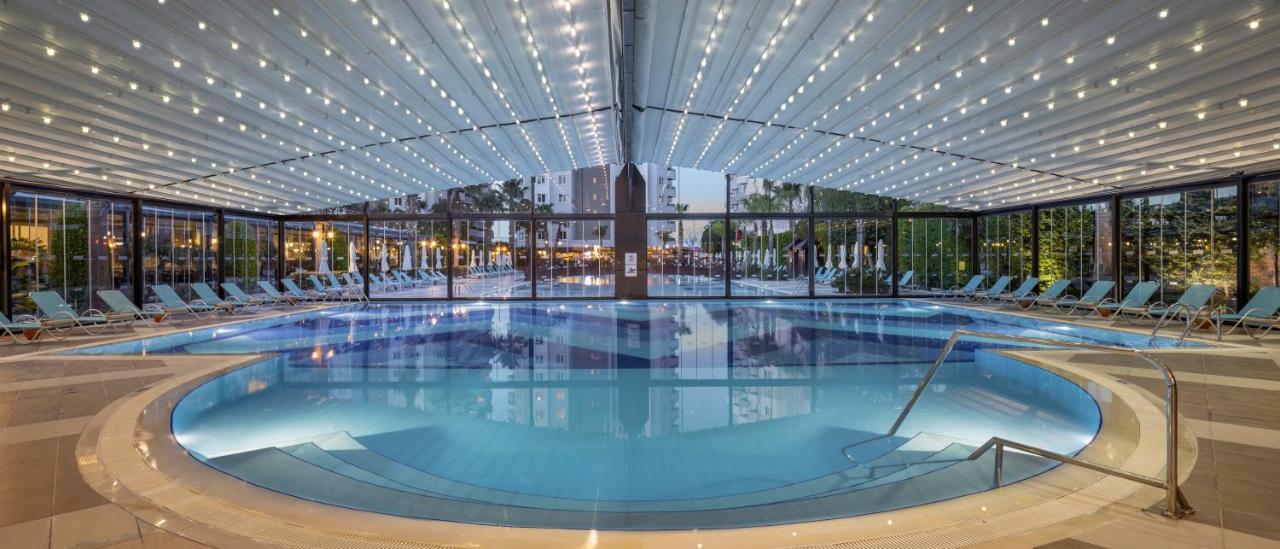 Ramada Resort By Wyndham Lara Antalya Bagian luar foto